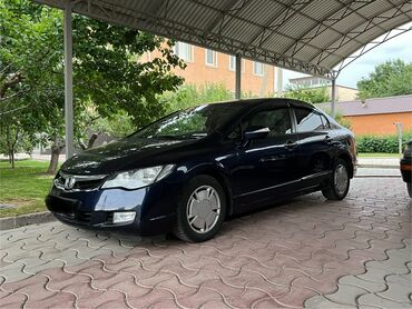 продаю авто в аварийном состоянии: Honda Civic: 2008 г., 1.3 л, Вариатор, Газ, Седан