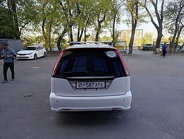 лобовое стекло на срв: Honda Stream: 2004 г., 2 л, Автомат, Бензин, Минивэн — 5