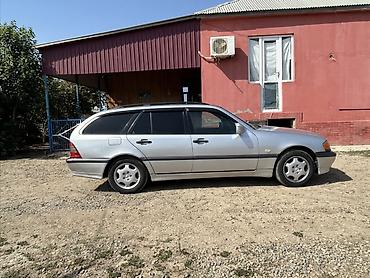 08 maşın: Mercedes-Benz C-Class: 2.3 l | 1999 il Universal — 5