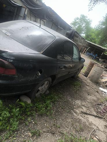 Opel Omega: 1998 г., 2 л, Седан