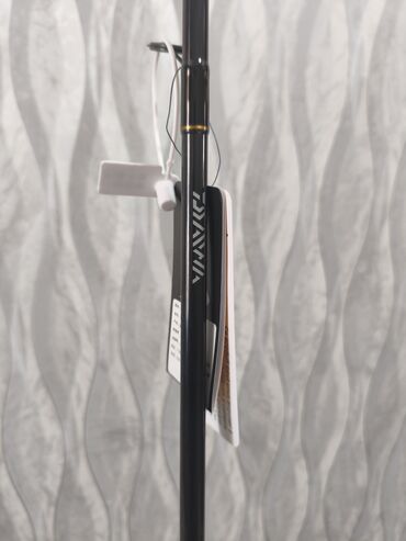 тор для рыбалки: Спиннинг от фирмы DAIWA SWEEPFIRE 210. +Торг