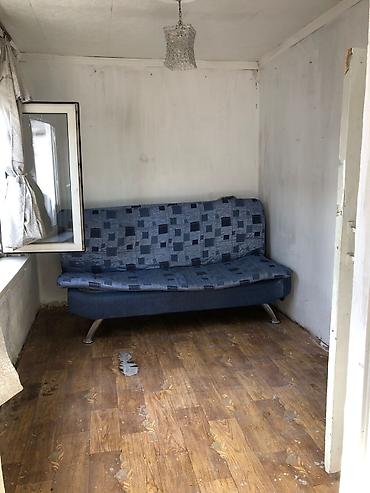 Продажа времянок: Ош базарга жакын жерден. Уй сатылат . учосток 2 сотик кызыл китеп — 2