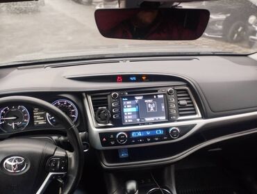Toyota: Toyota Highlander: 2019 г., 3.5 л, Автомат, Бензин, Лимузин at lalafo.kg — 15 Toyota: Toyota Highlander: 2019 г., 3.5 л, Автомат, Бензин, Лимузин — 15
