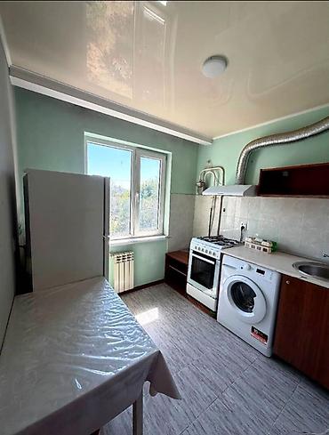 61: 1 комната, 32 м², 4 мкр 104 серия, 4 этаж, Евроремонт — 3