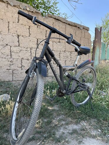 Велосипеды: Велик сатам 5000 мин тушуп берем🫰🏻