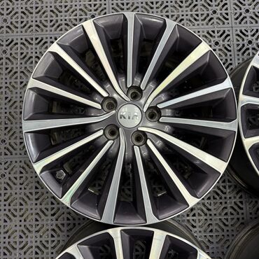 Диски: Литые Диски R 18 Kia, Комплект, отверстий - 5, Б/у — 7