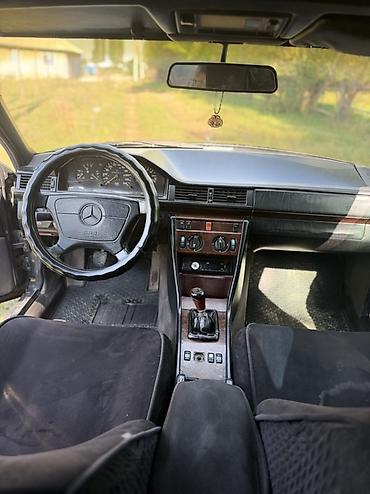 Продажа авто: Mercedes-Benz W124: 1995 г., 2 л, Механика, Дизель, Седан — 6