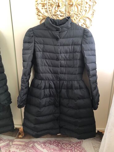 cins godekce: Valentino, S (EU 36)