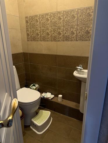 Продажа квартир: 3 комнаты, 5555 м², 106 серия, 3 этаж, Косметический ремонт
