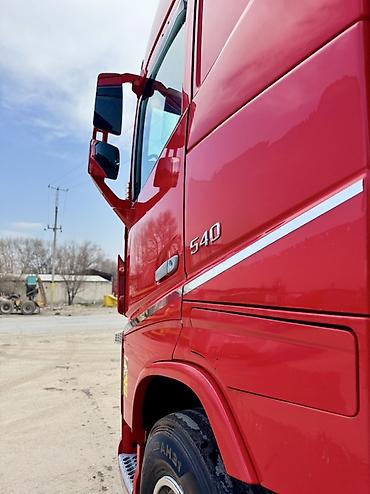 Тягачи: Тягач, Volvo, 2016 г. — 10