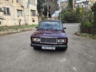 VAZ (LADA): Lada 2107 sedan masin kraskalanib şekil özünüdü Reyal alan zeng — 1