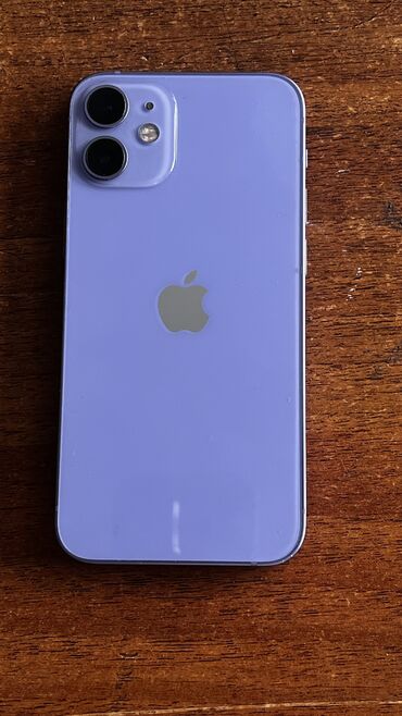 Apple iPhone: IPhone 12 mini, Б/у, 128 ГБ, Deep Purple, Чехол, 74 %