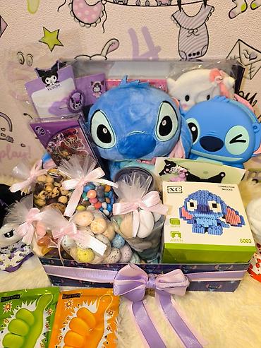 Hədiyyələr: Hədiyyə qutuları və tematik setlər - Şirniyyat qutuları: Bölməli — 24