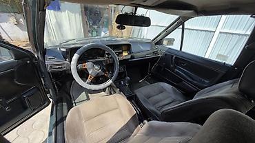 8: Volkswagen Passat: 1983 г., 1.8 л, Механика, Бензин, Универсал — 7
