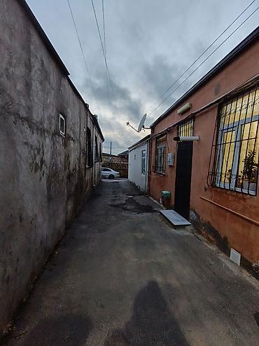 keslede satilan evler: 1 otaqlı, 35 kv. m — 3