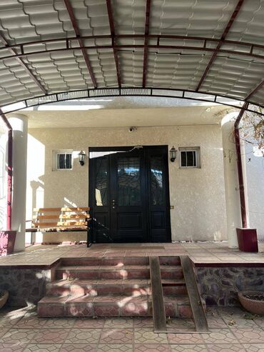 Долгосрочная аренда домов: 400 м², 10 комнат — 29