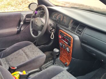 грузовые авто продажа: Opel Vectra: 1998 г., 2 л, Автомат, Бензин, Универсал