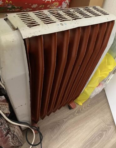 radiator ev üçün: İşlənmiş Seksiyalı Radiator Ünvandan götürmə, Ödənişli quraşdırma, Kredit yoxdur