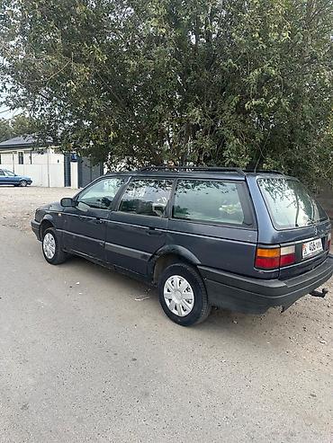 Volkswagen Passat Variant: 1988 г., Механика, Бензин, Универсал