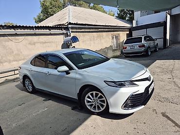 f 4: Toyota Camry: 2021 г., 2 л, Вариатор, Бензин, Седан — 2