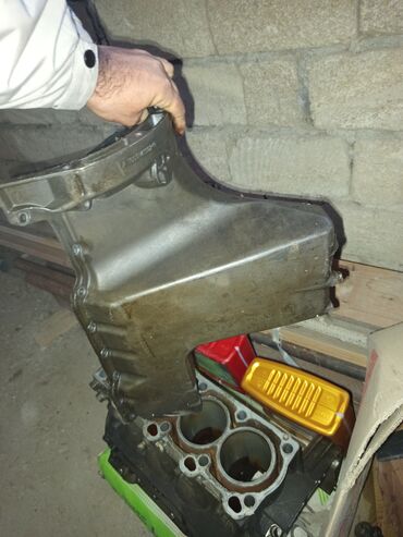 Sbor motorlar və silindr başlıqları: Mercedes-Benz 160, 1.6 l, Benzin, 1998 il, İşlənmiş — 3