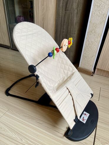 Другая детская мебель: Продаю детский шезлонг Good Luck Вес шезлонга около 1,8 кг