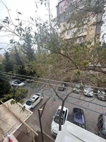 Uzunmüddətli kirayə mənzillər: Binəqədi rayonu,8mkr,9 mərtəbənin,3-cü mərtəbəsində,1-in 2 — 12