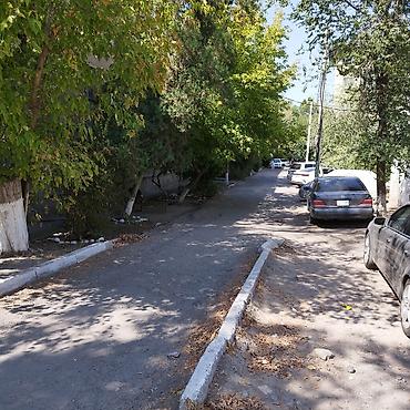 дешевле квартиры: 1 комната, 30 м², Таатан ТЦ Хрущевка, 3 этаж, Старый ремонт — 4
