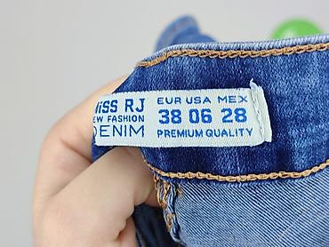 destroyed denim: Szorty damskie, rozmiar M — 4