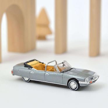 gargamel i strumfeta: 🚗 Citroën SM 1972 – Presidential State Car – Norev (1:87) Norev — 1