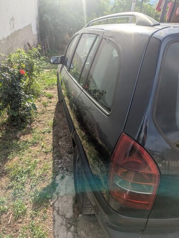 Opel: Opel Zafira: 2 l | 2002 г. MPV Body Type — 13