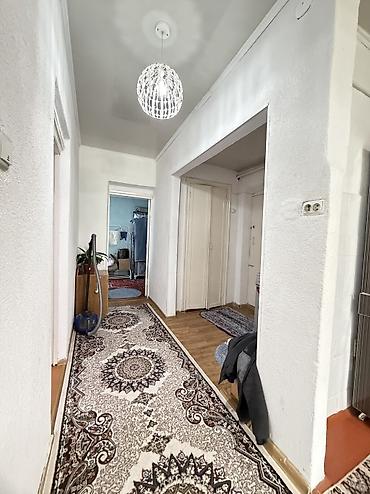 Продажа квартир: 3 комнаты, 81 м², 1 этаж, Старый ремонт — 12