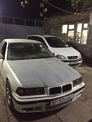 рейка е36: BMW 3 series: 1991 г., 1.6 л, Механика, Бензин, Седан — 2