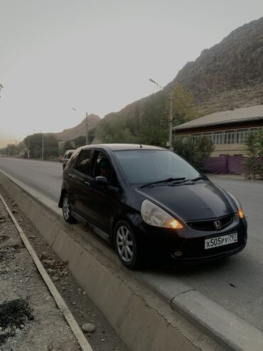 кузовные фит: Honda Fit: 2003 г., 1.5 л, Вариатор, Бензин, Хэтчбэк
