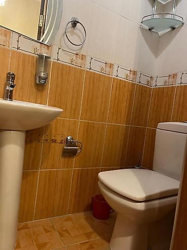 Продажа квартир: 3 комнаты, 80 м², 105 серия, 6 этаж at lalafo.kg — 13 Продажа квартир: 3 комнаты, 80 м², 105 серия, 6 этаж — 13