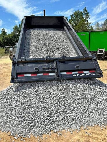 Щебень: Щебень для засыпки - Фракция: средняя/крупная (остроугольные камни — 5