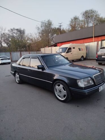Mercedes-Benz: Mercedes-Benz W124: 1995 г., 3.2 л, Вариатор, Бензин, Седан