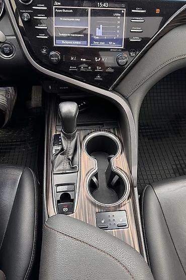 Toyota: Toyota Camry: 2020 г., 2.5 л, Автомат, Бензин, Седан — 10