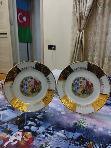 Boşqablar: Boşqablar, rəng - Qızılı, Farfor, Azərbaycan — 1