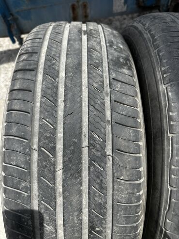 Шины: Шины 235 / 65 / R 18, Лето, Б/у, 1 шт, Внедорожные (АТ/МТ), Michelin
