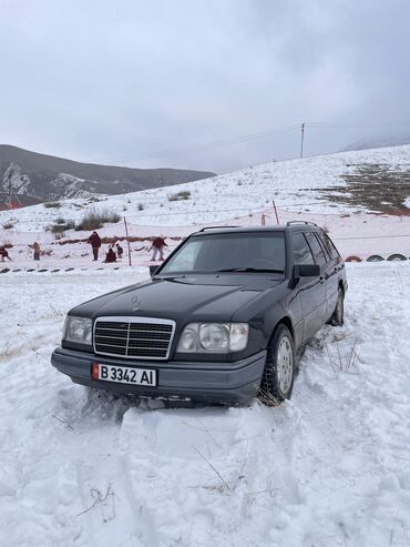 Mercedes-Benz: Mercedes-Benz E-Class: 1995 г., 2.2 л, Автомат, Бензин, Универсал