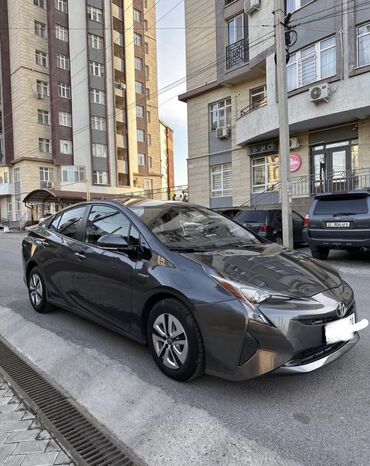 тайота секвойа: Toyota Prius: 2016 г., 1.8 л, Вариатор, Гибрид, Седан