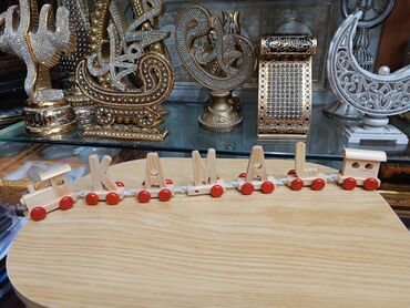 Sifarişlə əl işləri: Əl işi Taxta həriflər 1azn Topdan qiyməti 1-aznən azı hər hərifdən — 15