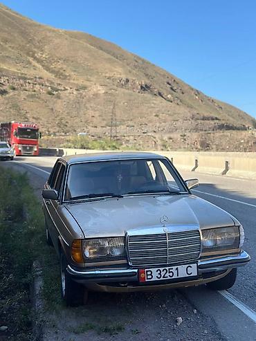 к7 kia: Mercedes-Benz W123: 1981 г., 2.8 л, Механика, Бензин, Седан — 4