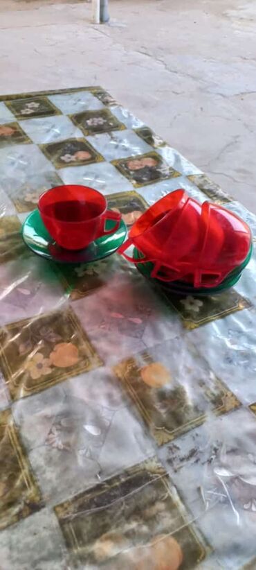 Oyuncaqlar: Satılır 25 manat.Sovet dövrünün istehsalı.Təzədir — 13