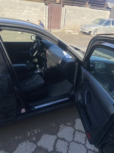 Volkswagen: Volkswagen Golf: 2003 г., 1.6 л, Автомат, Бензин, Хэтчбэк — 13