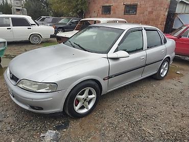 pec satisi: Opel Vectra: 1.8 l | 1996 il 235697 km Sedan — 9