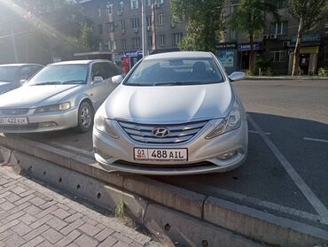 машина без первоначального взноса: Hyundai Sonata: 2011 г., 2 л, Автомат, Газ, Седан