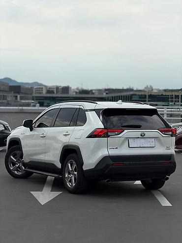 d 4d: Toyota RAV4: 2021 г., 2.5 л, Автомат, Гибрид, Кроссовер — 6