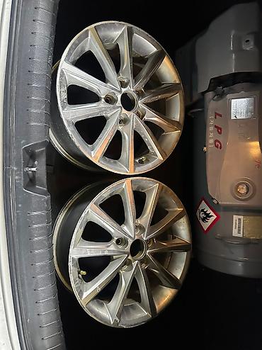 Диски: Литые Диски R 16 Hyundai, Комплект, отверстий - 5, Б/у — 4